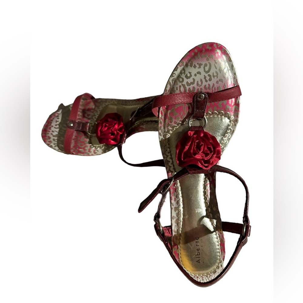 ♥️ Alberto Dakota Made in Brazil Wedge with flower Sandal Size 9 US. 40 EUR